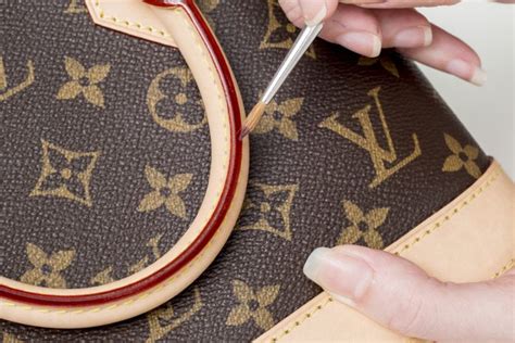 louis vuitton purse repairs|Louis Vuitton repair cost.